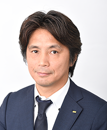 取締役 総合戦略担当 川上 輝之