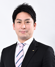 取締役 総合企画担当 佐藤 安博